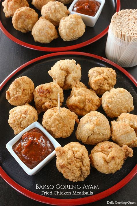 Berbeda dengan resep bakso udang goreng, kalo ini dibuat dengan bahan. Bakso Goreng Ayam - Fried Chicken Meatballs | Food, Fried ...