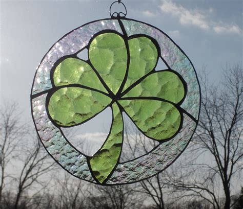 St Patricks Day Shamrock Stained Glass Sun Catcher Green 3