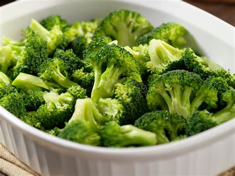 Simple Steamed Broccoli The Fruitguys