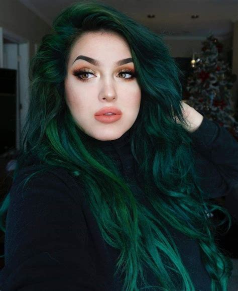 Pin By Mary Collins On Let Down Ya Hurr In 2020 Dark Green Hair Cool