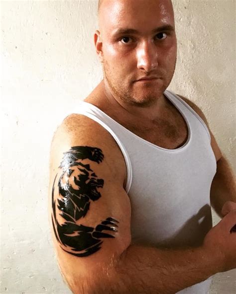 bear tattoo tattoos bear tattoo polynesian tattoo