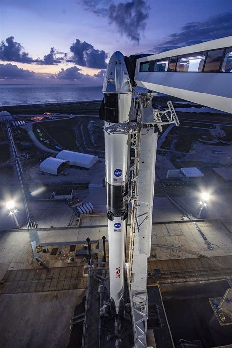 Photos Spacexs Falcon 9 Rocket And Dragon Capsule Wate 6 On Your Side