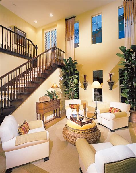 Tall rooms with high ceilings are as hard to decorate as those that have limited vertical space and do present an entirely different set of challenges. high ceiling wall decoration ideas | ... Design ...
