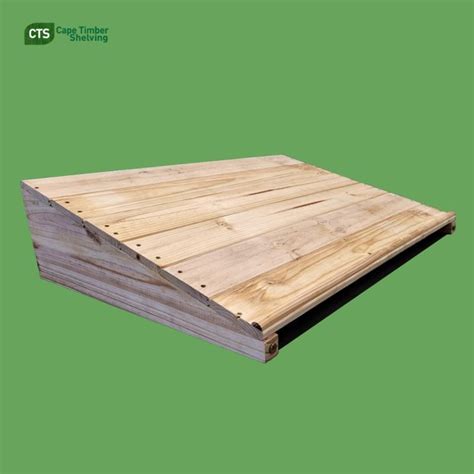 600x900 Angled Shelf Cape Timber Shelving