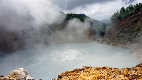 Tripadvisor checks up to 200 sites to help you find the lowest prices. The Hardest Hike In The Caribbean | Boiling Lake - Inspired Citizen