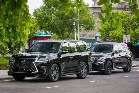 Bmw x7 2021 is a 7 seater suv available at a price of rp 2,72 billion in the indonesia. BMW X7 vs Lexus LX 570 - Thách thức ngôi vua | Cars Blog