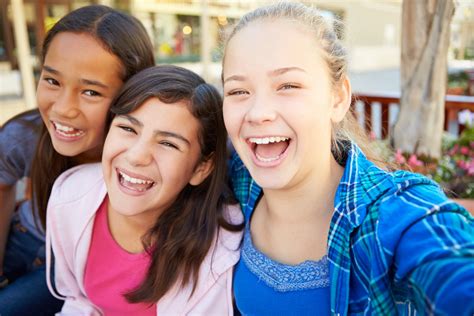 Helping Your Child Navigate Cliques And Friendship Groups