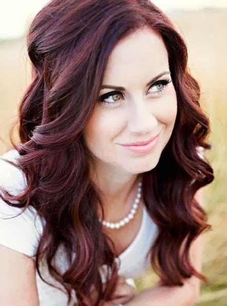 Short Hair Style Guide And Photo 2014 Best Hair Colors Effy Moom Free Coloring Picture wallpaper give a chance to color on the wall without getting in trouble! Fill the walls of your home or office with stress-relieving [effymoom.blogspot.com]
