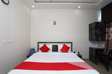 Oyo 26612 Phoenix Inn Hotel Reviews Raipur India