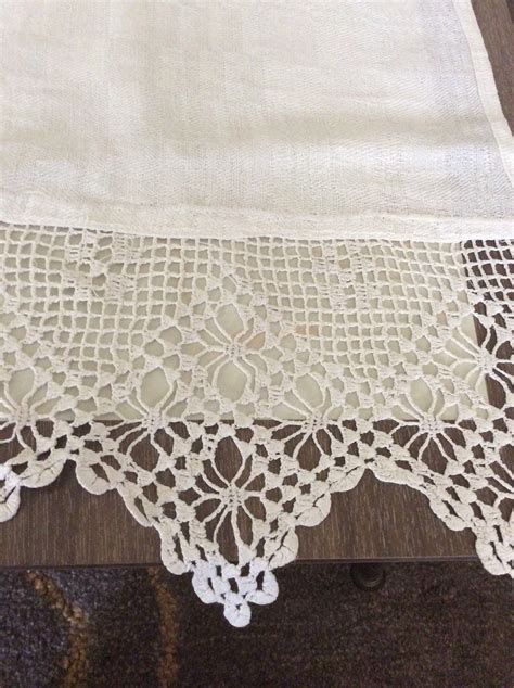 Vintage White Damask Linen Crochet Lace Bathroom Towel / | Etsy | Damask linen, White damask ...