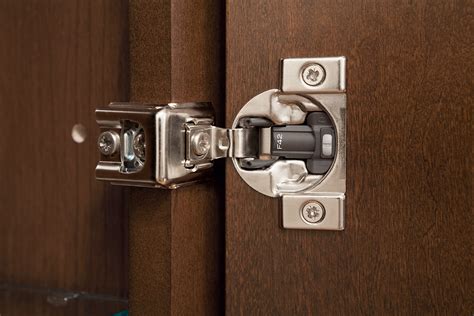 The hinges are designed for frameless cabinet doors, where they help to save space in tight cabinets to improve kitchen convenience. Selecting the Best Kitchen Cabinet Door Hinges to Add a Good Kitchen Look - My Kitchen Interior ...