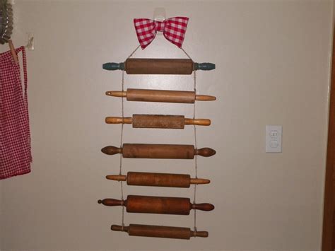 Display Old Rolling Pins Diy Decor Projects Rolling Pin Decor Project