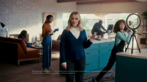 Xfinity Tv Spot The Bennetts Get To Work Featuring Amy Poehler