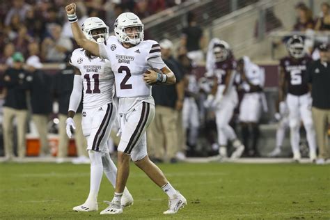 Mississippi State Bulldogs Football Knocks Texas Aandm Out Of Latest Ap