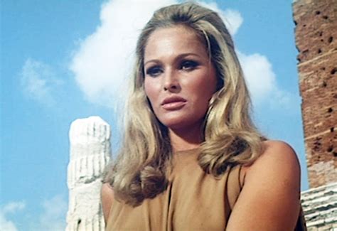 Ursula Andress