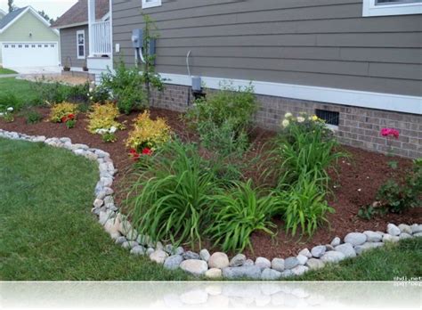 Simple Rock Garden Ideas With White River Stone Border