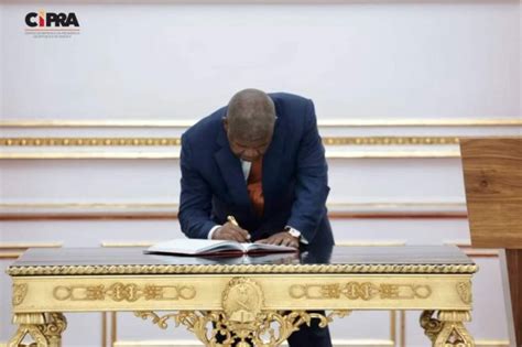 Jornal De Angola Notícias Presidente Da República Exonera Secretários De Estado Para As