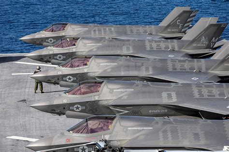 Why Americas Two Best Fighter Jets Cant Talk To Each Other The