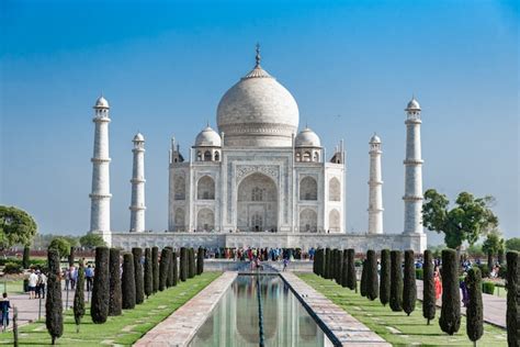 Premium Photo Taj Mahal Ivory White Marble With Blue Sky In Agra India