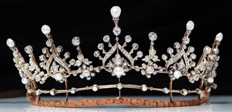A Gorgeous Diamond And Pearl Tiara 1880 In The Festoon Style