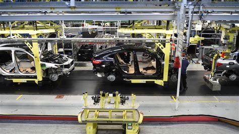 Daimler Schickt Wieder Bis Zu Bremer Arbeiter In Kurzarbeit