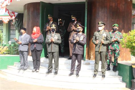 Polrestabes Semarang Berikan Ucapan Selamat Kepada Kodim 0733semarang