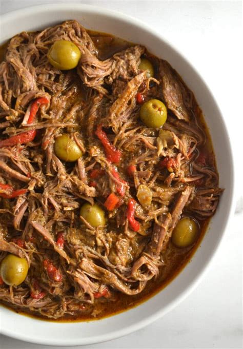 Slow Cooker Ropa Vieja Cuban Shredded Beef Stew Delish Dlites