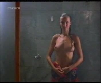 Nude video celebs Alexandra Schalaudek nude Der Kuß meiner Schwester