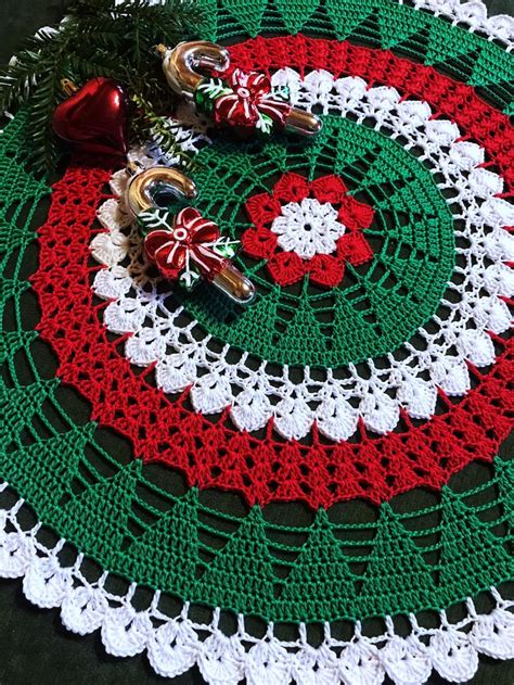 Free Christmas Crochet Doily Patterns Crocheters Who Enjoy Pineapple