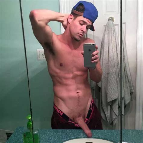 Is This Dick Pic Of Zach Real It Looks Real Nudes Bigbrotherbros