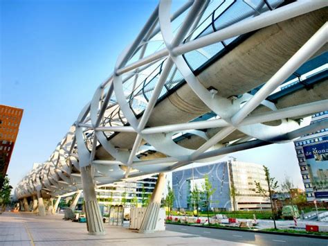 Beatrixkwartier Light Rail Station Is A Tubular Space Frame Viaduct In