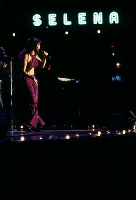 Selena The Last Concert Scene Another Amazing Outfit Selena