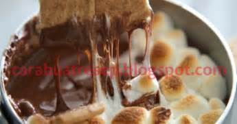 Marshmallow bisa dikatakan manisan dengan tekstur yang kenyal. CARA MEMBUAT MARSHMALLOW BAKAR S'MORE DIP PANGGANG | Resep ...