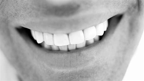Best Ways To Whiten Teeth Mens Journal