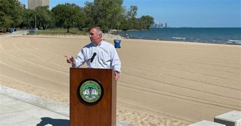 Chicago Parks Chief Quits Over Lifeguard Sex Abuse Scandal Wbez Chicago