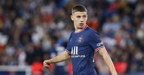 Mercato Ismaël Gharbi signe son premier contrat pro au PSG