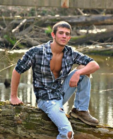 Jake Houser By Holly Nickless Photography Farm Boys Senior Guys