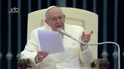 Pour les uns, le pape françois est très populaire. Catéchèse du pape sur l'eucharistie : Recevoir en abondance la Parole de Dieu | Liturgie ...