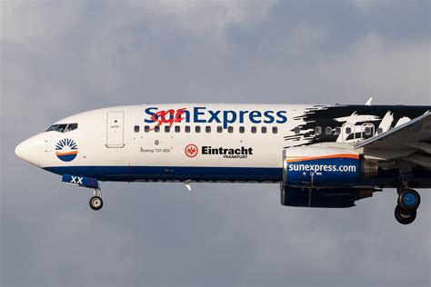 Hamburg Airport Sunexpress Xq Sxs Livery Eintracht Flickr