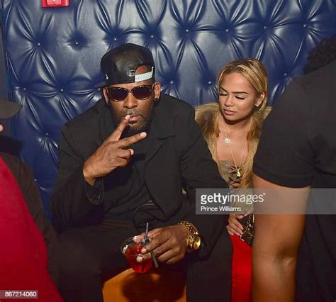 R Kelly And Halle Calhoun Attend A Party At Amora Lounge On October News Photo Getty Images