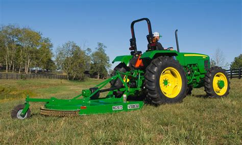 John Deere Compact Tractors Attachments Uses And Models Machinefinder