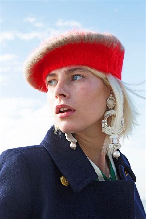Pin By Sandi Zinn On Hats With Fashion Fashion Cold Weather Fashion