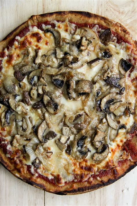 Mushroom Onion Pizza With Simple Tomato Sauce The Dreaming Foodie