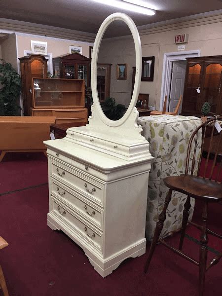 There is also a tall mirror back included. Lexington White Oak Dresser with Mirror ⋆ Bohemian's