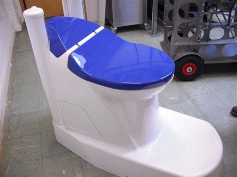 A Revolutionary Waterless Toilet Backed By Bill Gates May Be The Future