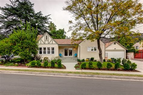 New Tudor Perfectly Blends Modern Vintage Soulful Abode