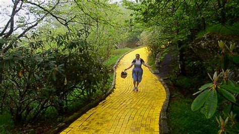 Ncs Failed Theme Park Land Of Oz Is Reopening For Just 6 Days Land