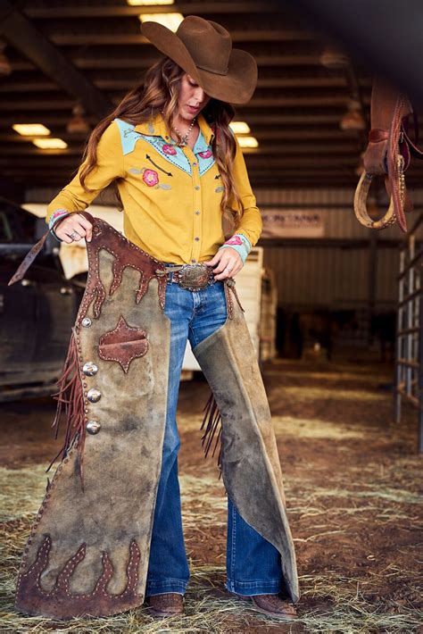 Ridetvs ‘cowgirls In Syracuse A Glimpse Into The Life Of A