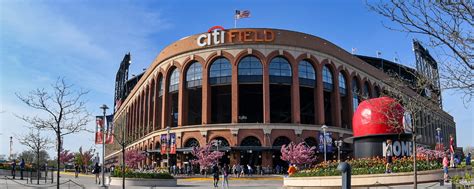 Jackie Robinson Rotunda Citi Field New York Mets