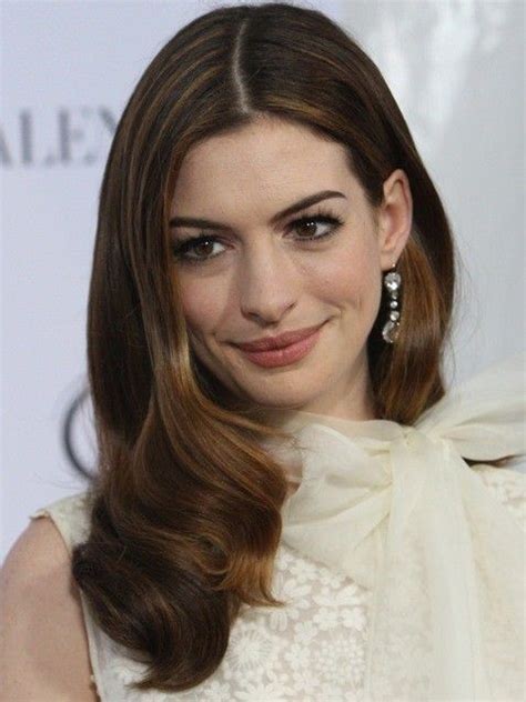 Such A Warm Carmelly Effect Actriz Anne Hathaway Anne Hathaway Hair